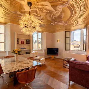 Corte Calzaiuoli Elegant Отель типа 